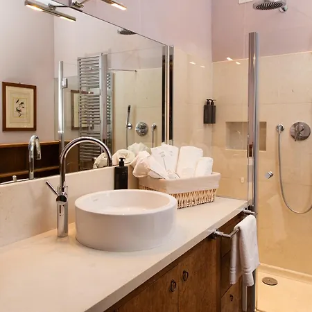 Casa Gugu & Breakfast 4* Ραβένα