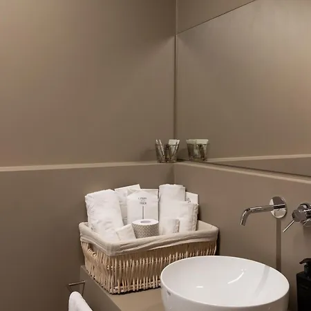 Casa Gugu Bed & Breakfast 3*