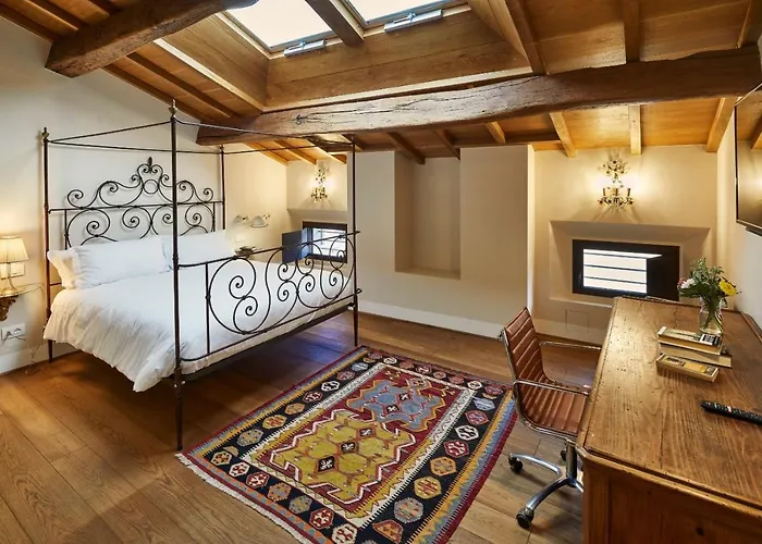 Casa Gugu Bed & Breakfast 3*