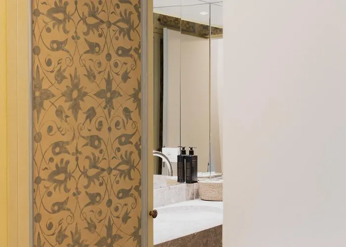 Casa Gugu Bed & Breakfast 3*