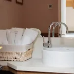 Casa Gugù 4*