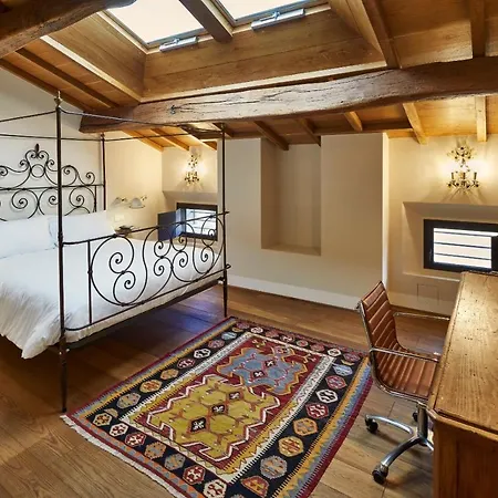 Casa Gugu Bed & Breakfast *