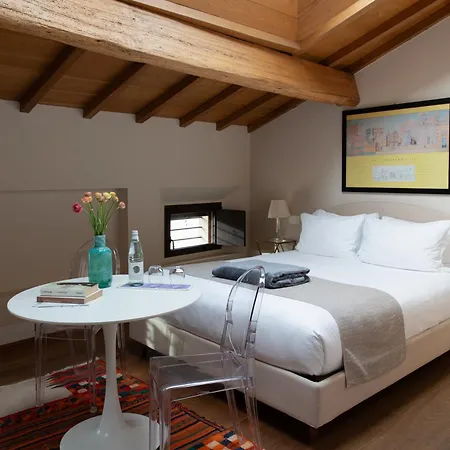 Bed & Breakfast Casa Gugu & Breakfast 4*