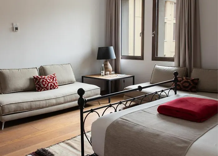 Casa Gugu Bed and Breakfast